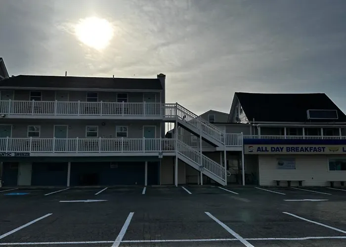 Atlantic Breeze & 2* Ocean City